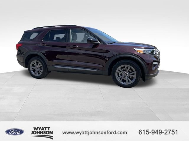 Certified 2023 Ford Explorer XLT w/ Equipment Group 202A AWD/4WD image 2