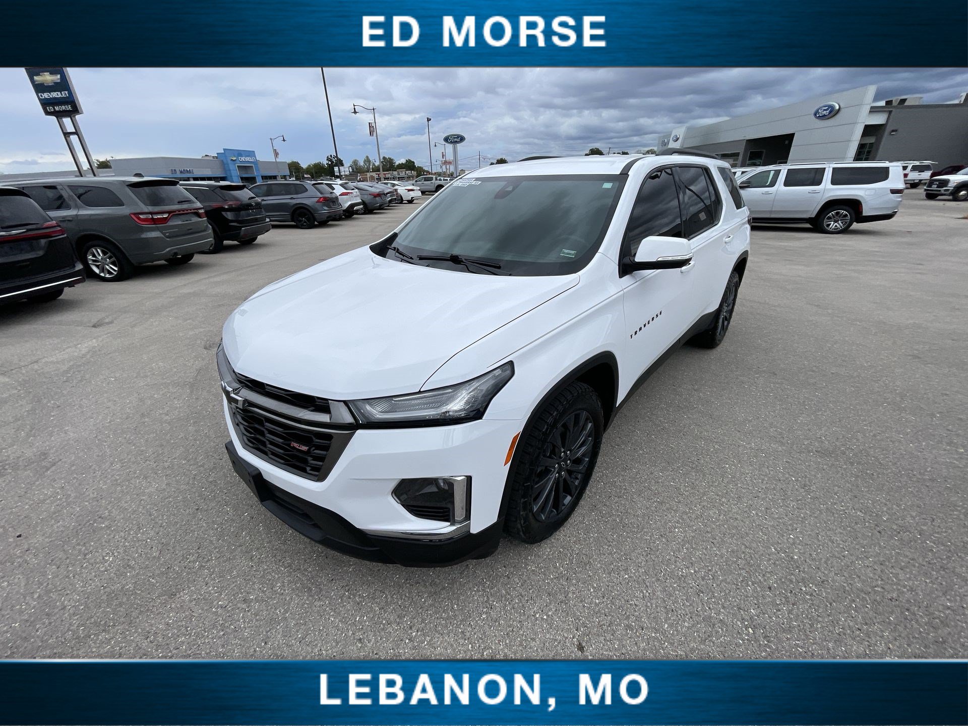 Used 2023 Chevrolet Traverse RS AWD/4WD image 19