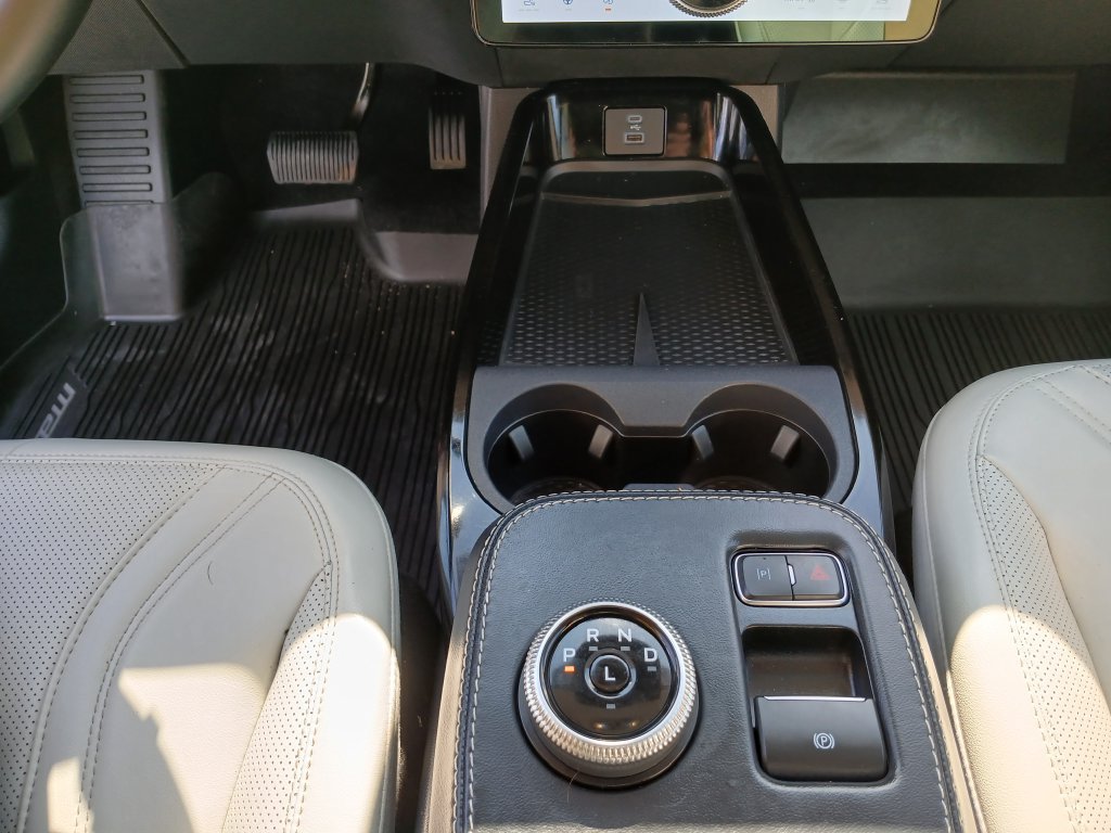 Certified 2024 Ford Mustang Mach-E Premium RWD image 16