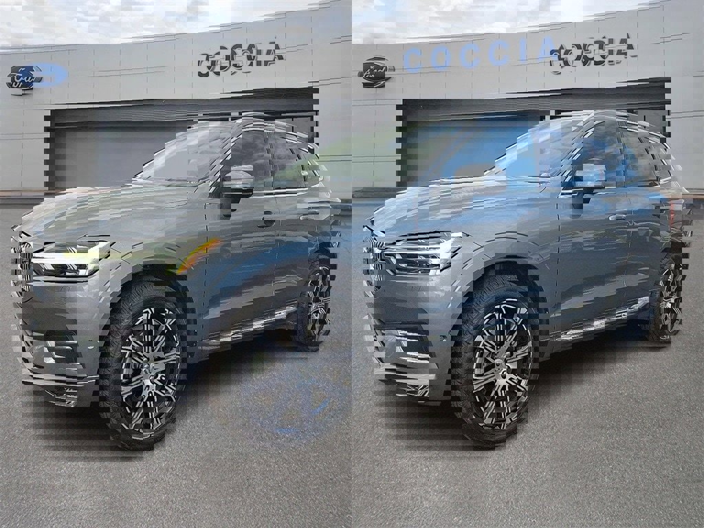 Used 2018 Volvo XC60 T6 Inscription w/ Convenience Package