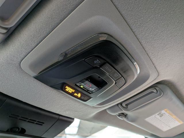 Used 2024 Toyota Corolla Cross LE image 30