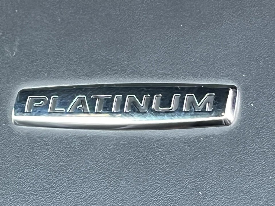 Certified 2022 Ford F350 Platinum image 23