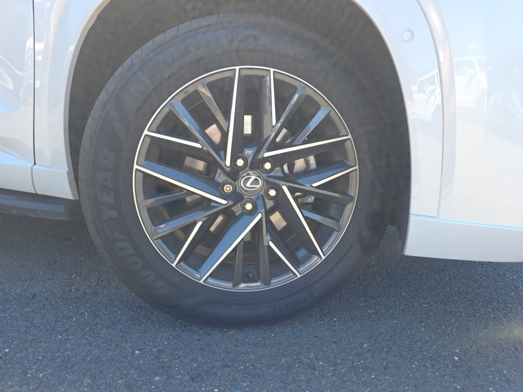 Used 2024 Lexus TX 350 AWD w/ Captains Chair Package image 11