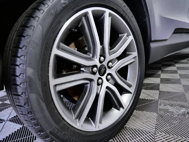 Certified 2024 Ford Edge Titanium AWD/4WD image 8