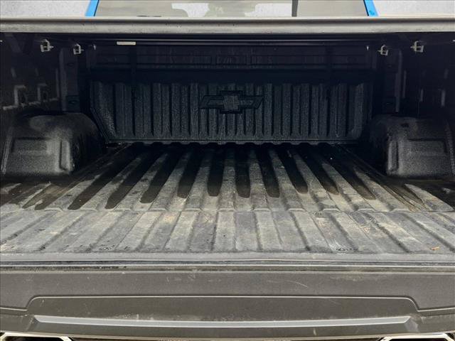 Used 2023 Chevrolet Silverado 1500 LT Trail Boss w/ Protection Package AWD/4WD image 6