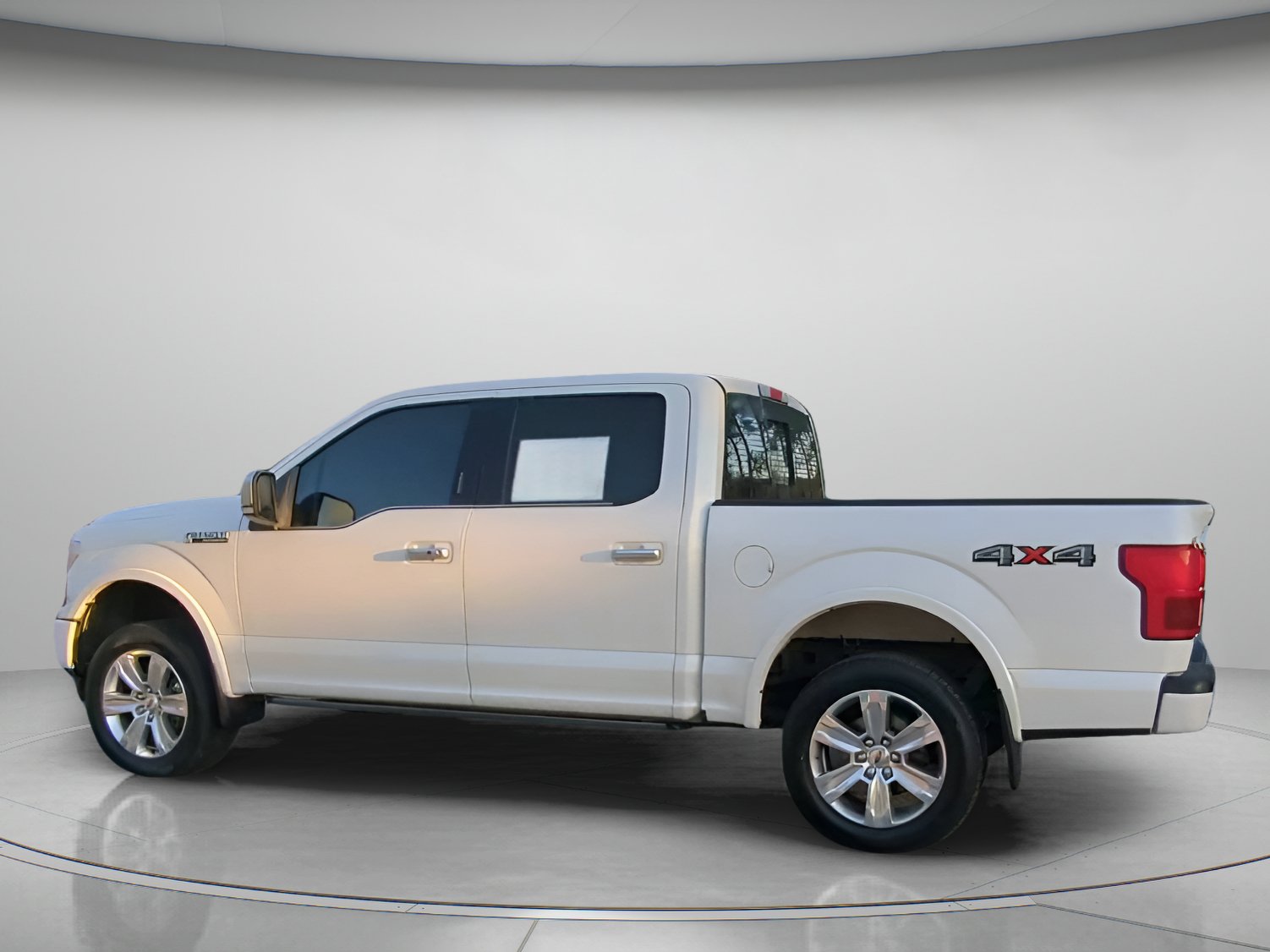 Certified 2019 Ford F150 Platinum AWD/4WD image 18