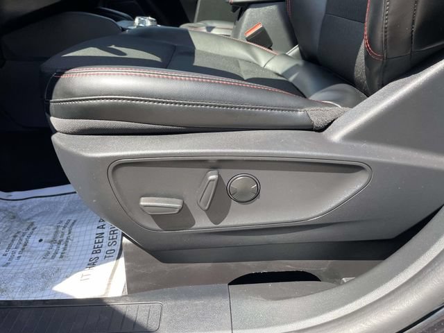 Certified 2025 Ford Escape ST-Line AWD/4WD image 22