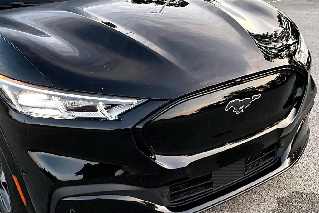 Certified 2023 Ford Mustang Mach-E Premium AWD/4WD image 30