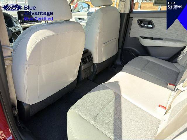 Used 2023 Nissan Rogue SV FWD image 14