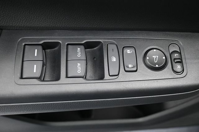 Used 2026 Honda CR-V TrailSport image 15