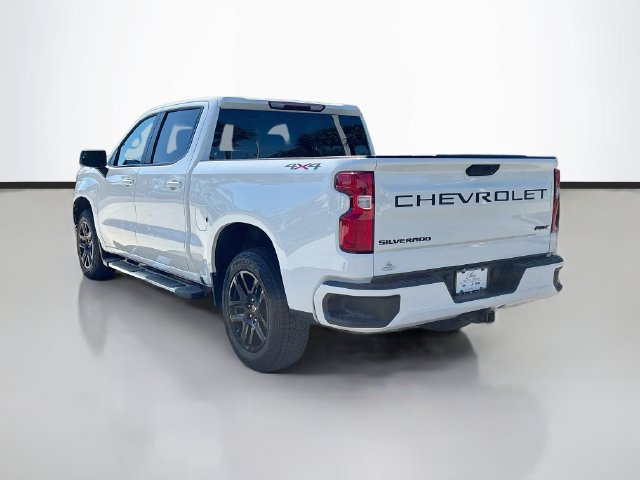 Used 2021 Chevrolet Silverado 1500 RST w/ LPO, Blackout Package AWD/4WD image 5