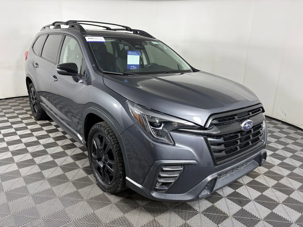 Used 2023 Subaru Ascent Onyx Edition image 7