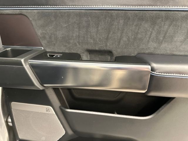 Certified 2025 Ford F150 Platinum w/ FX4 Off-Road Package image 19