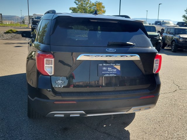 Certified 2022 Ford Explorer XLT w/ Equipment Group 202A RWD image 4