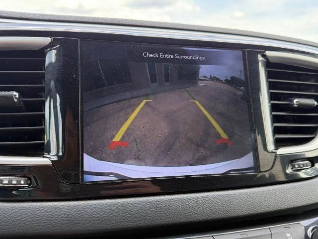 Used 2020 Chrysler Pacifica Touring-L AWD/4WD image 22