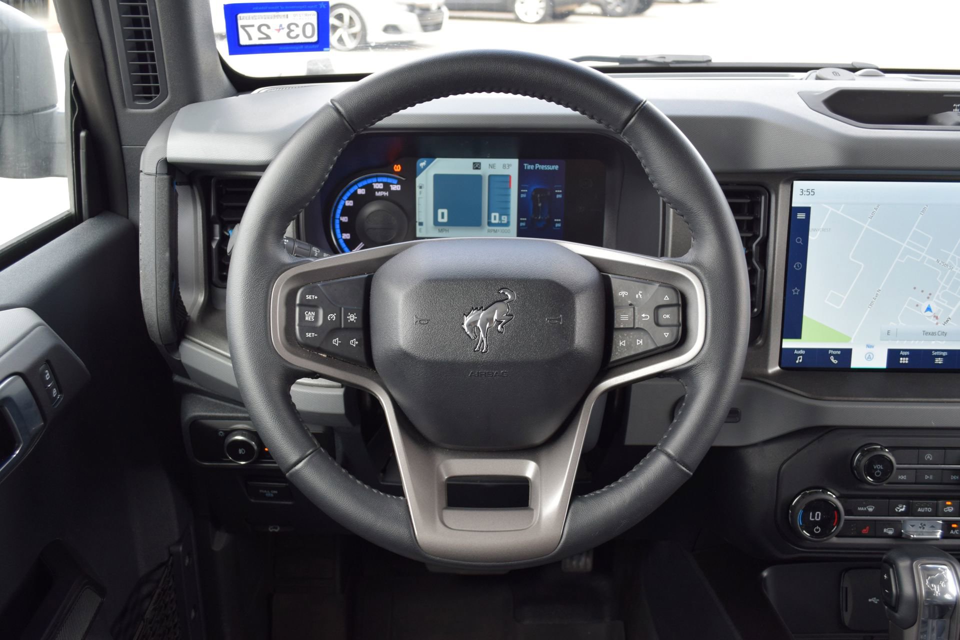 Certified 2024 Ford Bronco Black Diamond AWD/4WD image 8