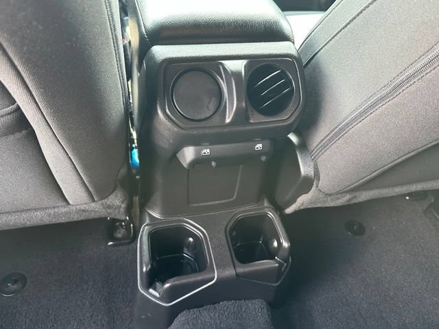 Used 2022 Jeep Wrangler Unlimited Sport AWD/4WD image 16