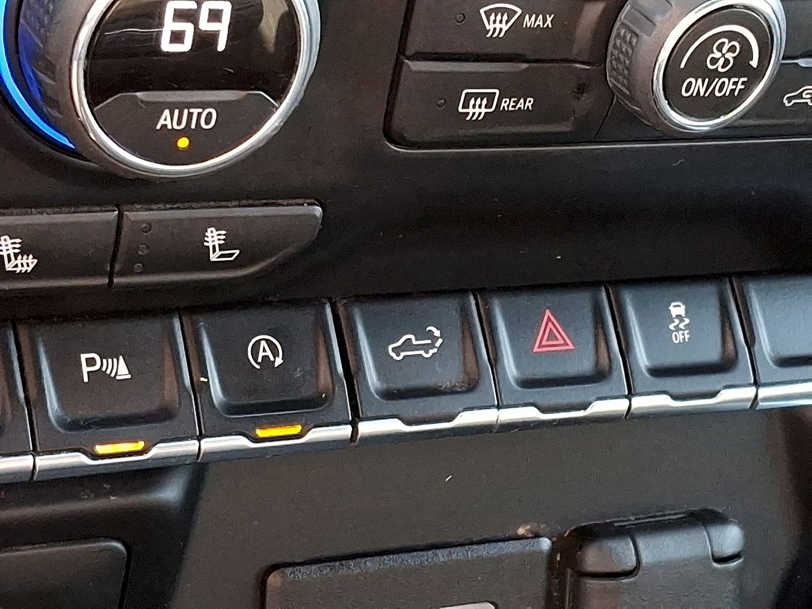 Used 2022 Chevrolet Silverado 1500 RST w/ Safety Package image 24