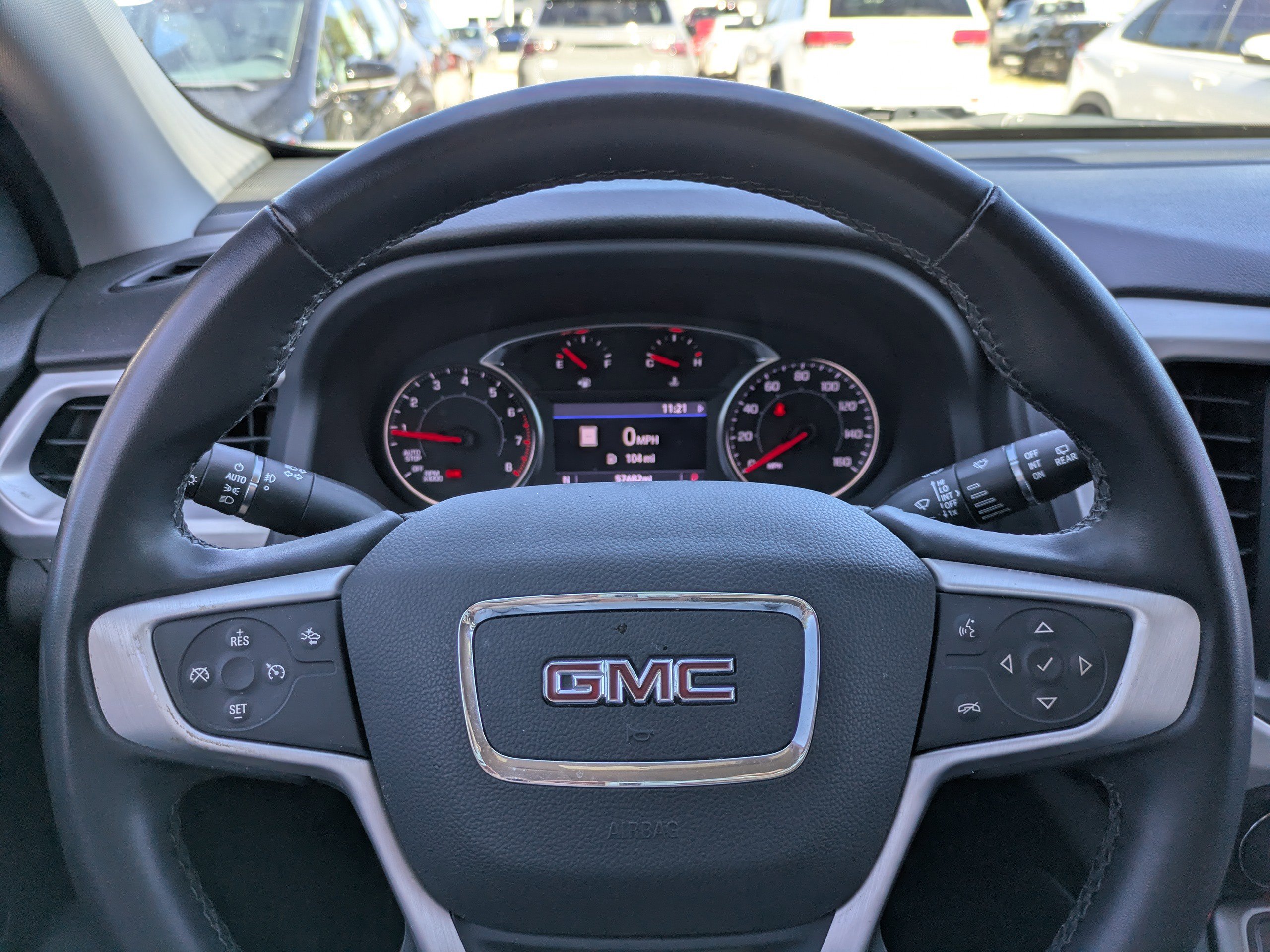 Used 2023 GMC Acadia SLT FWD image 23