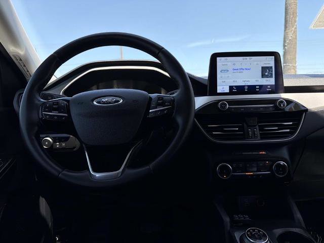 Certified 2022 Ford Escape SEL w/ Technology Package FWD image 11