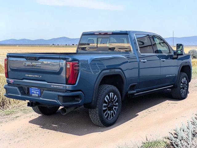 Used 2024 GMC Sierra 3500 Denali Ultimate AWD/4WD image 6