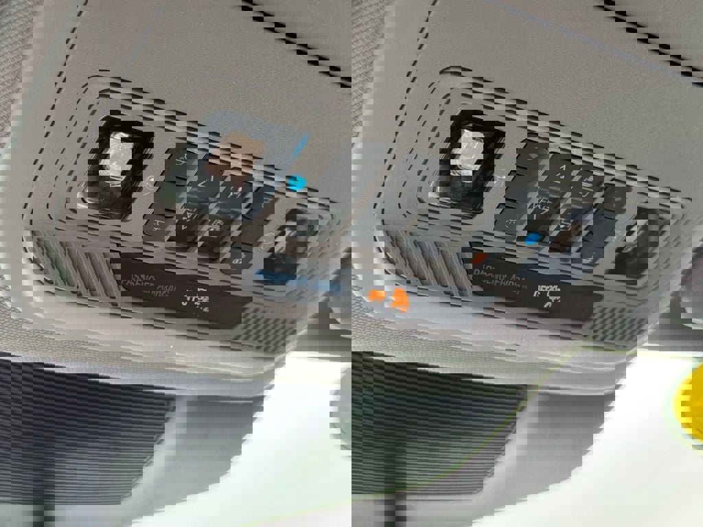 Certified 2023 Ford Explorer XLT w/ Equipment Group 202A image 38