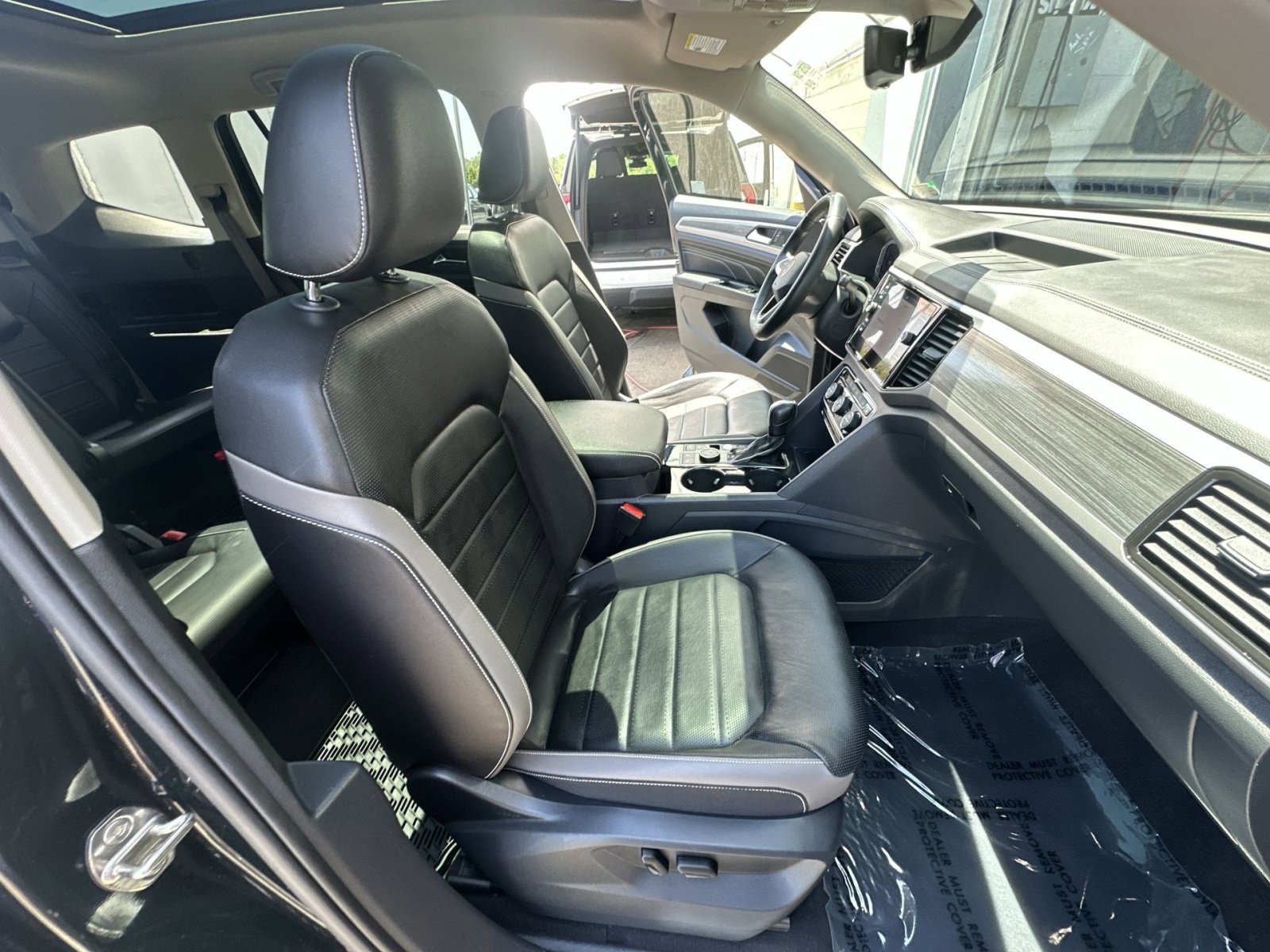 Used 2021 Volkswagen Atlas SEL Premium AWD/4WD image 36