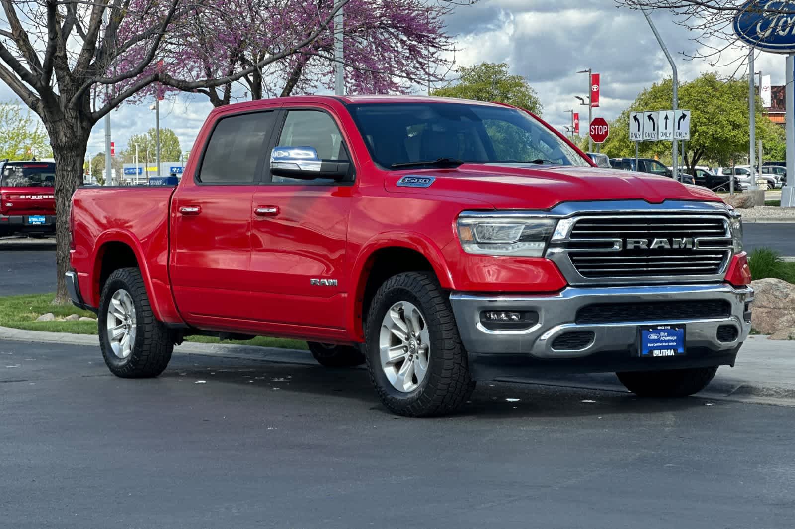 Used 2022 RAM 1500 Laramie AWD/4WD image 9