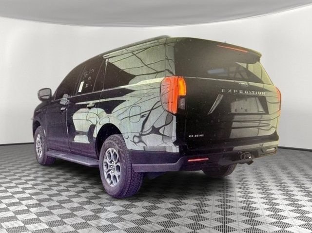 Certified 2025 Ford Expedition Max Active RWD image 2
