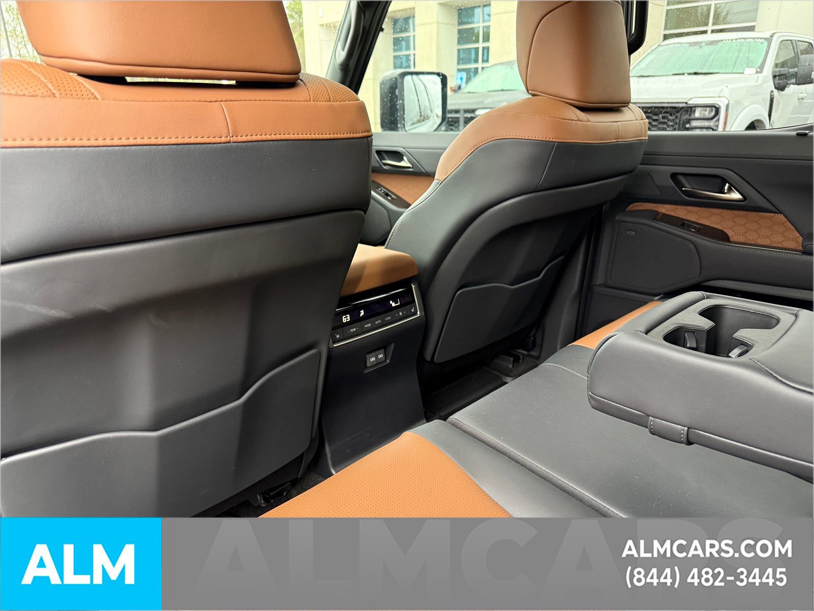 Used 2025 Lexus GX 550 550 Luxury w/ Accessory Package (2T) image 10