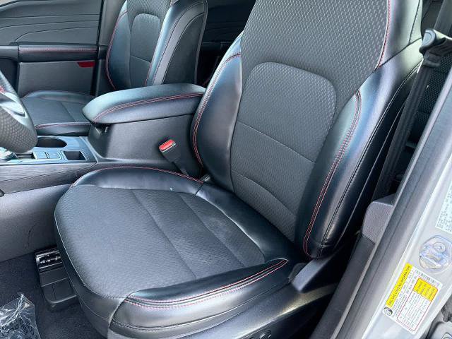 Certified 2023 Ford Escape ST-Line w/ Tech Pack #1 AWD/4WD image 17