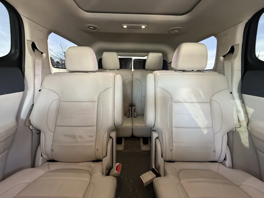 Used 2021 GMC Acadia Denali w/ Denali Technology Package image 29