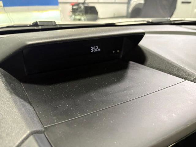 Used 2024 Subaru Forester Premium AWD/4WD image 22