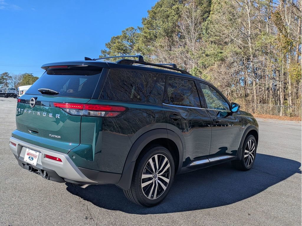 Used 2023 Nissan Pathfinder Platinum image 5
