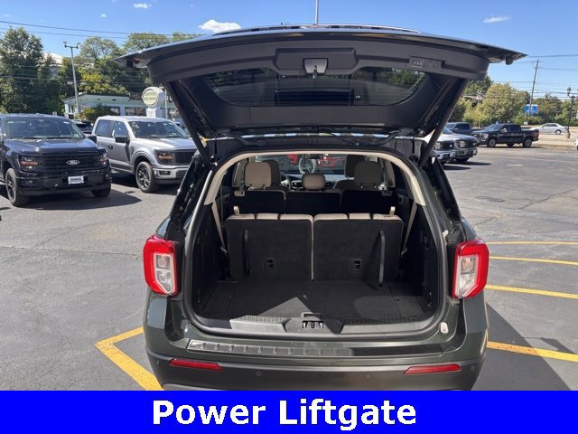Certified 2022 Ford Explorer XLT w/ Equipment Group 202A image 11
