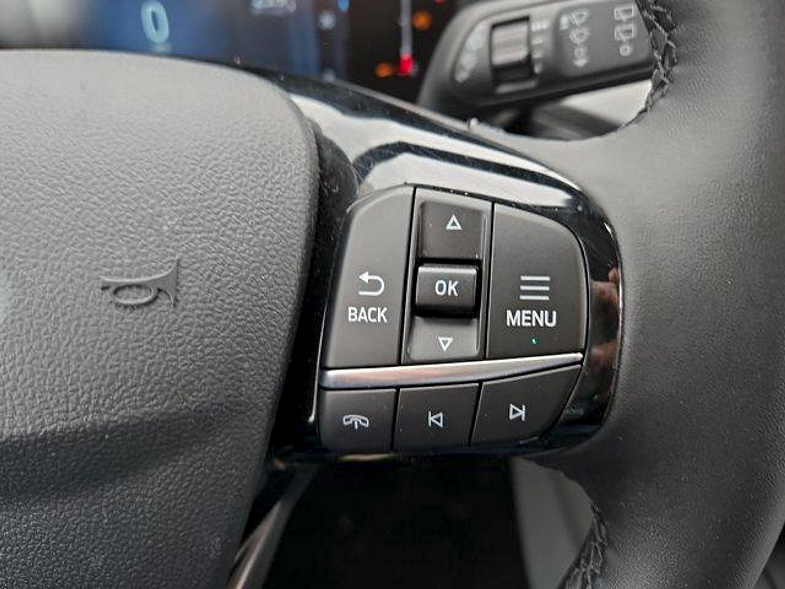Certified 2024 Ford Escape Active AWD/4WD image 15