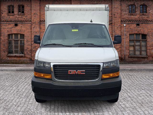 Used 2021 GMC Savana 3500 w/ Power Convenience Package RWD image 2