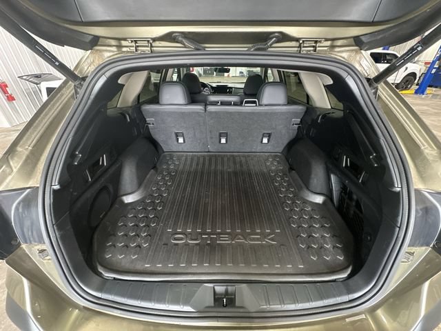 Used 2022 Subaru Outback Limited AWD/4WD image 26