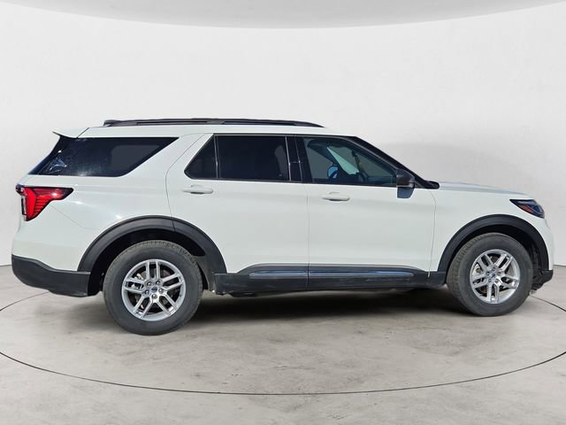 Certified 2025 Ford Explorer Active AWD/4WD image 6