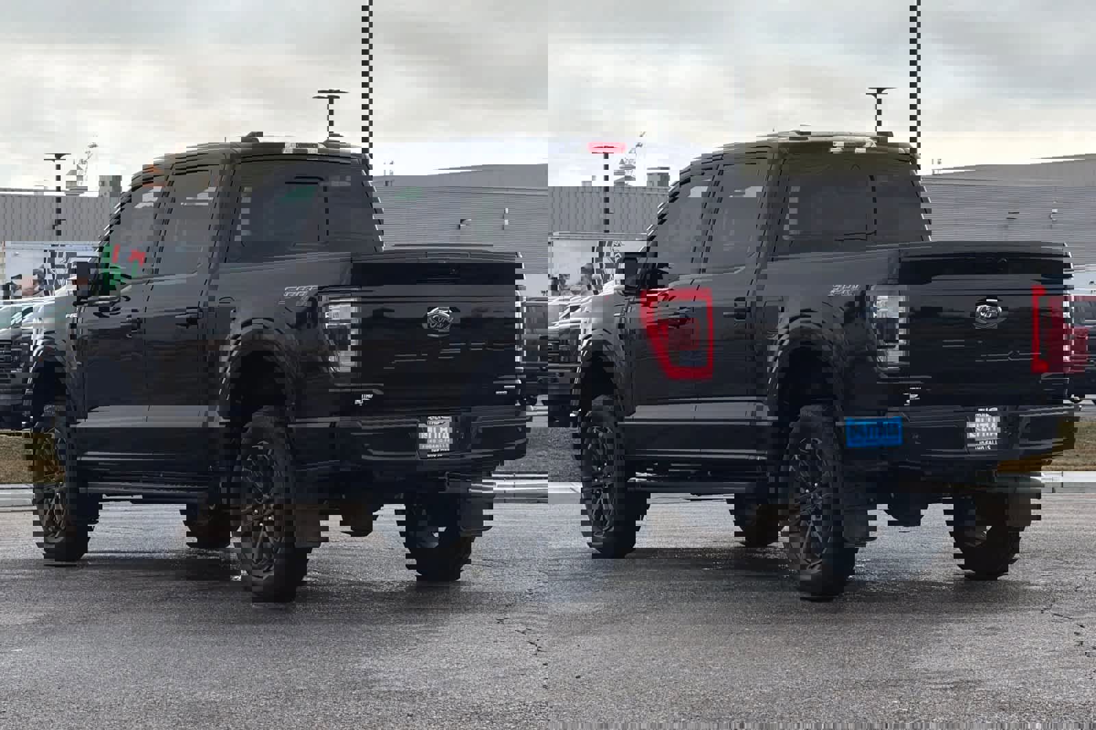 Certified 2023 Ford F150 Lariat w/ Equipment Group 502A High image 3