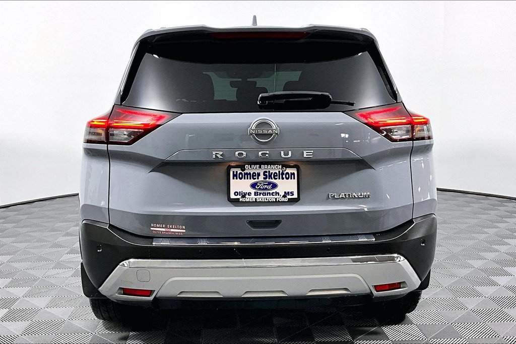 Used 2022 Nissan Rogue Platinum w/ Head-Up Display Package FWD image 4