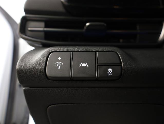 Used 2023 Hyundai Elantra N image 22