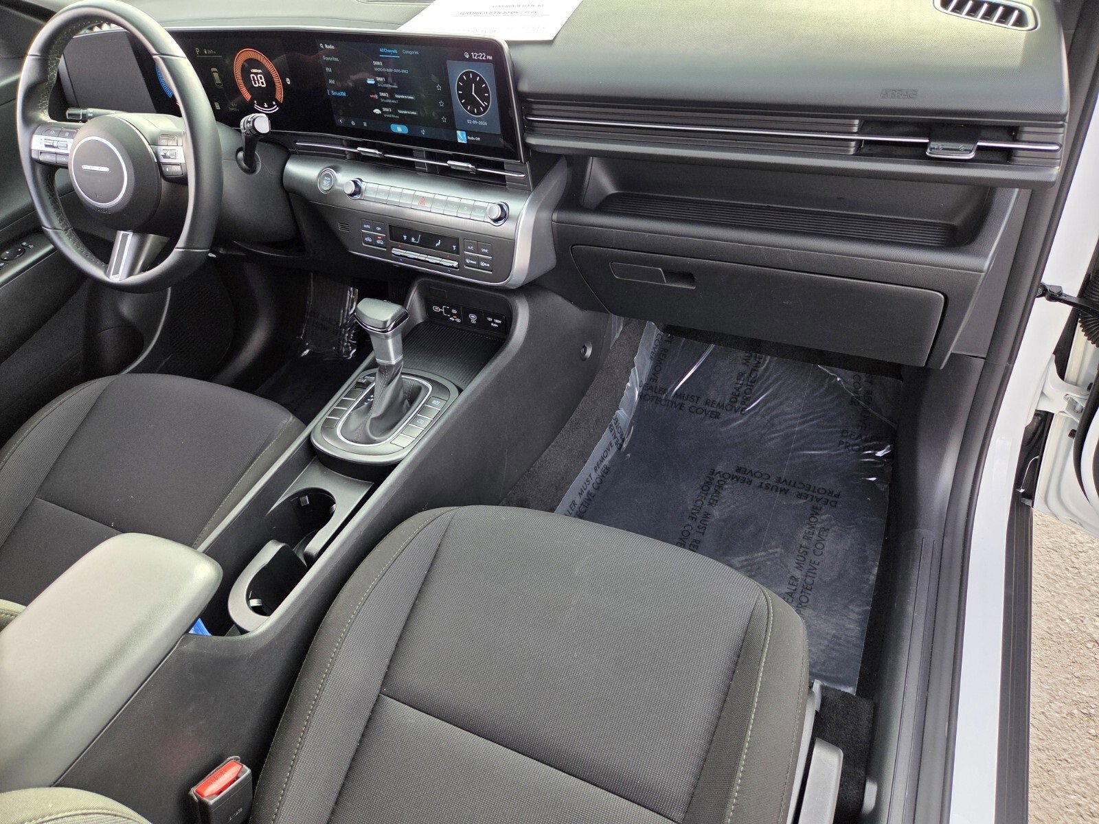 Used 2025 Hyundai Kona SEL image 16