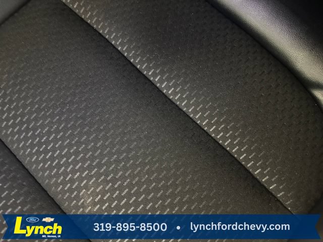 Certified 2025 Ford Escape ST-Line Select w/ Tech Pack #1 AWD/4WD image 9