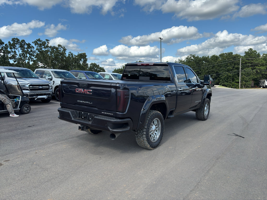 Used 2024 GMC Sierra 2500 Denali w/ Denali Reserve Package AWD/4WD image 3