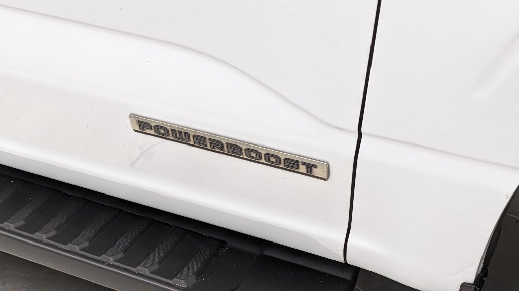 Certified 2025 Ford F150 XLT w/ Equipment Group 302A MID AWD/4WD image 41