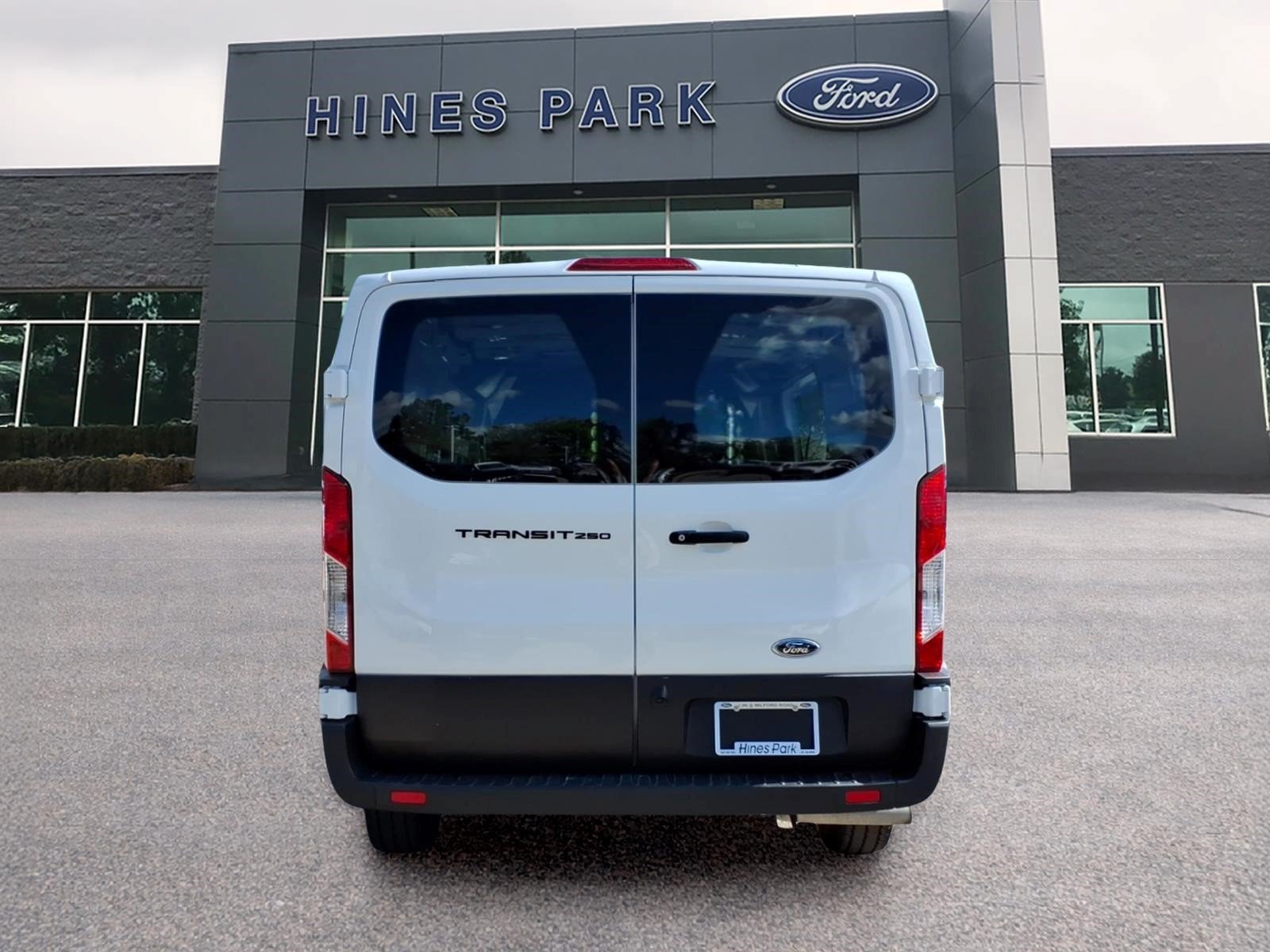 Certified 2025 Ford Transit 250 Low Roof w/ Exterior Upgrade Package RWD image 6