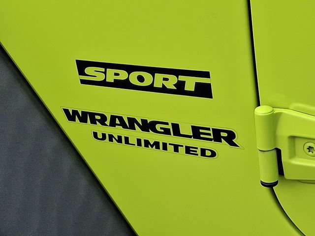 Used 2017 Jeep Wrangler Unlimited Sport w/ Quick Order Package 24S AWD/4WD image 36