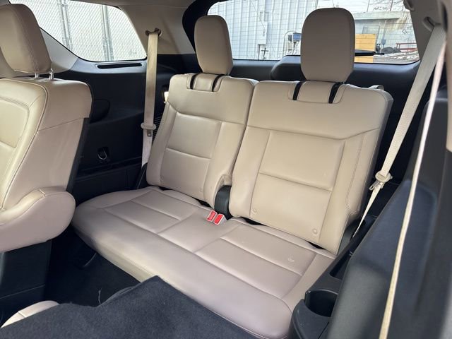 Certified 2022 Ford Explorer XLT w/ Equipment Group 202A image 18