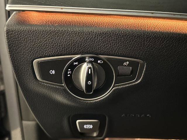 Used 2018 Mercedes-Benz E 300 E 300 image 18